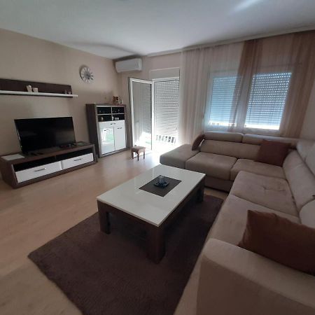 Apartment 081 Podgorica Eksteriør billede